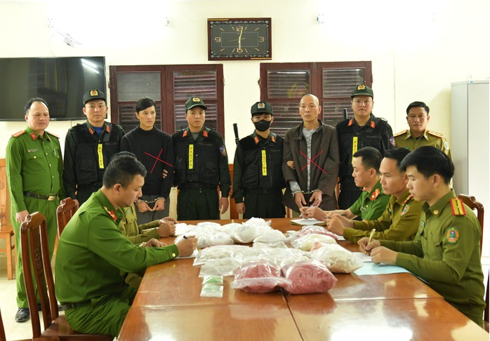 Triệt phá đường dây 25 kg ma túy xuyên quốc gia từ Lào qua Quảng Bình- Ảnh 2.