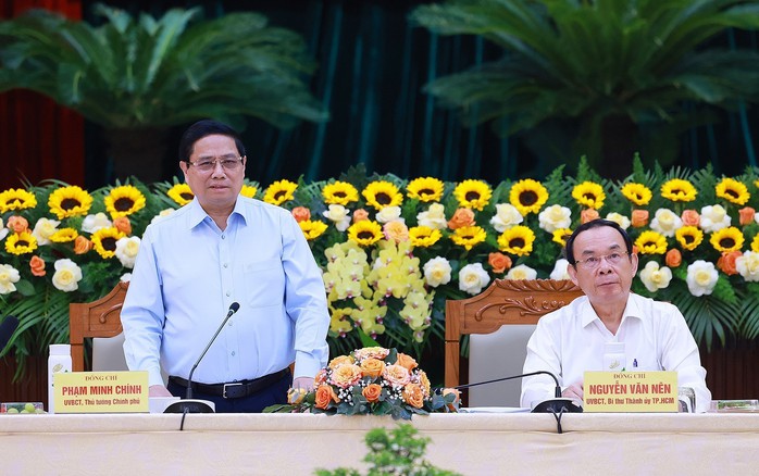 Cụ thể hóa chủ trương, đường lối của Đảng vào cuộc sống- Ảnh 1. Cụ thể hóa chủ trương, đường lối của Đảng vào cuộc sống- Ảnh 1.