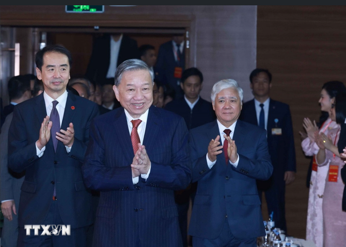 Tổng Bí thư Tô Lâm dự Gặp gỡ lưu học sinh, sinh viên Việt Nam - Trung Quốc- Ảnh 1. Tổng Bí thư Tô Lâm dự Gặp gỡ lưu học sinh, sinh viên Việt Nam - Trung Quốc- Ảnh 1.