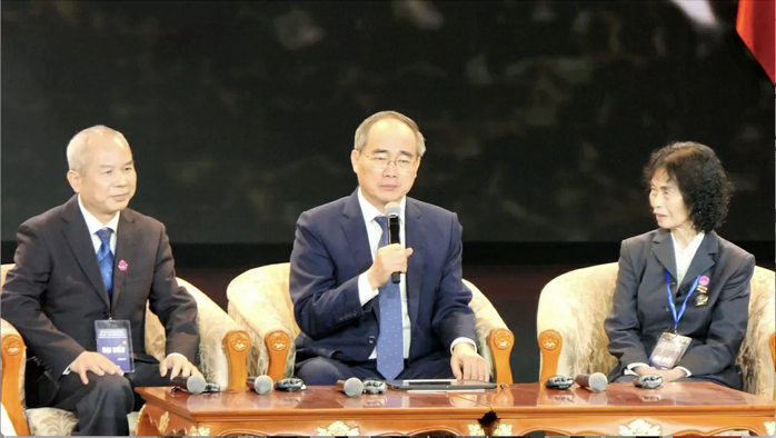 Kỷ niệm không quên thời thanh xuân của Giáo sư Nguyễn Thiện Nhân ở Trung Quốc- Ảnh 1. Kỷ niệm không quên thời thanh xuân của Giáo sư Nguyễn Thiện Nhân ở Trung Quốc- Ảnh 1.