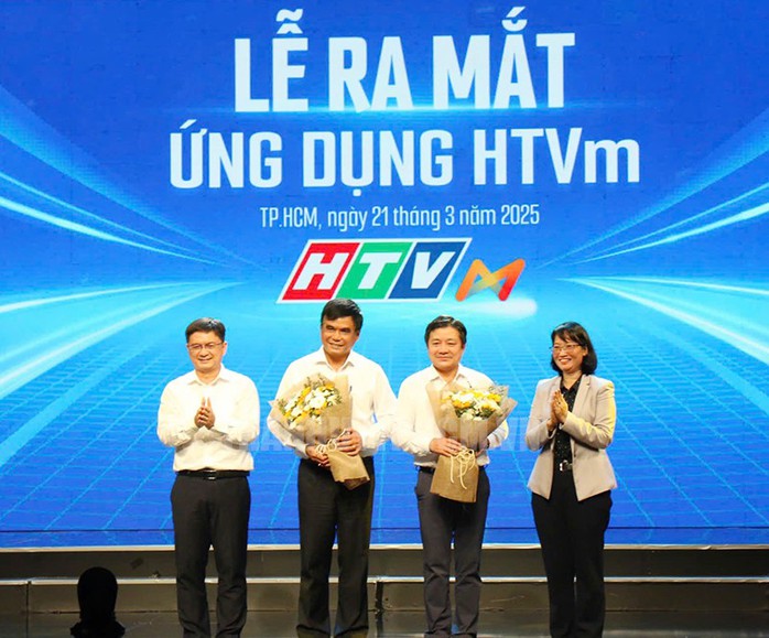 HTV ra mắt ứng dụng HTVm, mở rộng hệ sinh thái truyền hình số
- Ảnh 1. HTV ra mắt ứng dụng HTVm, mở rộng hệ sinh thái truyền hình số
- Ảnh 1.