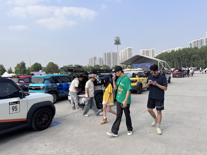 Đã mắt với hàng trăm chiếc VinFast VF 3 được độ, chế- Ảnh 10. Đã mắt với hàng trăm chiếc VinFast VF 3 được độ, chế- Ảnh 10.