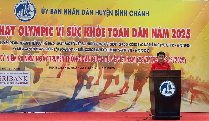 Rộn ràng "Ngày chạy Olympic vì sức khỏe toàn dân" tại Bình Chánh- Ảnh 1. Rộn ràng "Ngày chạy Olympic vì sức khỏe toàn dân" tại Bình Chánh- Ảnh 1.