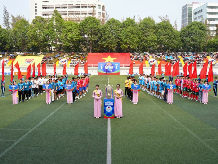Giải bóng đá Thanh niên sinh viên quốc tế 2025 khai mạc sôi động- Ảnh 1. Giải bóng đá Thanh niên sinh viên quốc tế 2025 khai mạc sôi động- Ảnh 1.