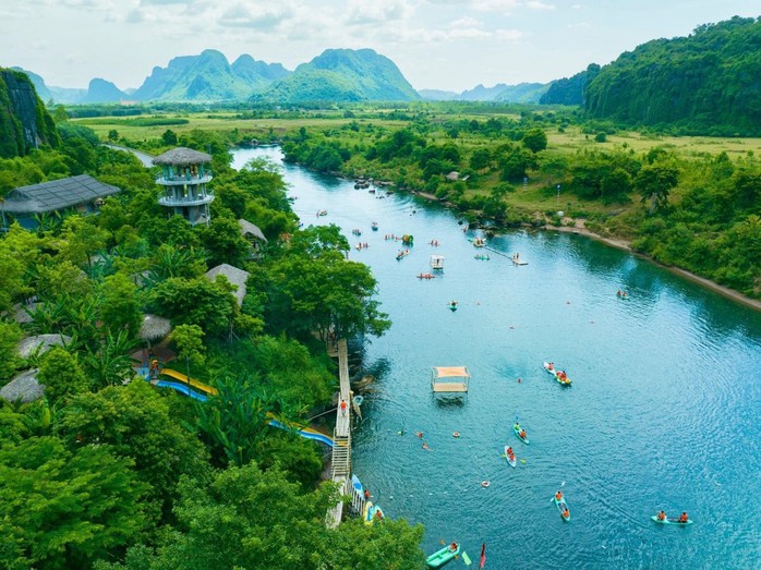 Diễn biến mới vụ lừa đảo, chiếm đoạt tài sản gây rúng động ở Quảng Bình- Ảnh 1. Diễn biến mới vụ lừa đảo, chiếm đoạt tài sản gây rúng động ở Quảng Bình- Ảnh 1.