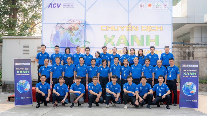 Đại diện Lãnh đạo Cảng và lãnh đạo các đơn vị trực thuộc Cảng hưởng ứng lan tỏa thông điệp của Giờ Trái đất Đại diện Lãnh đạo Cảng và lãnh đạo các đơn vị trực thuộc Cảng hưởng ứng lan tỏa thông điệp của Giờ Trái đất