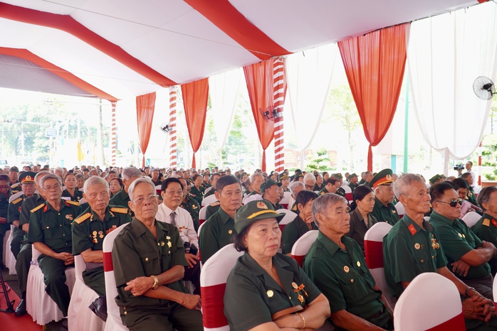 Chủ tịch nước Lương Cường dự Lễ kỷ niệm 50 năm Ngày giải phóng tỉnh Bình Phước- Ảnh 6. Chủ tịch nước Lương Cường dự Lễ kỷ niệm 50 năm Ngày giải phóng tỉnh Bình Phước- Ảnh 6.