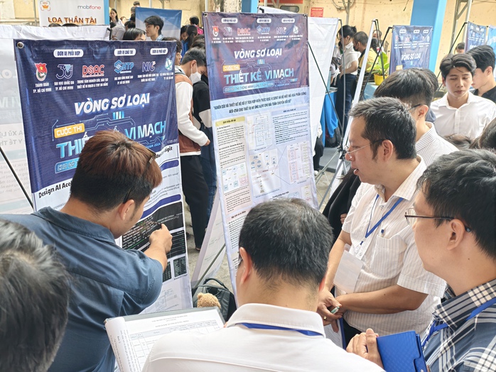 TP HCM “săn” dự án thiết kế vi mạch hay, rẻ- Ảnh 2. TP HCM “săn” dự án thiết kế vi mạch hay, rẻ- Ảnh 2.