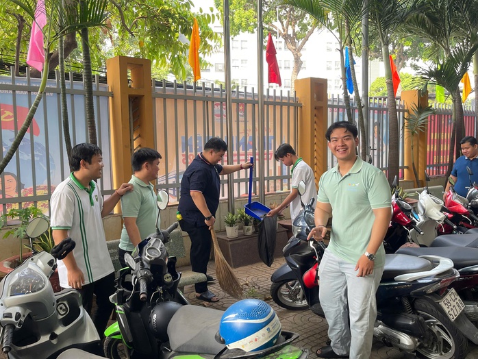 Hành động đẹp từ ngày hội "Chủ nhật xanh"- Ảnh 1. Hành động đẹp từ ngày hội "Chủ nhật xanh"- Ảnh 1.