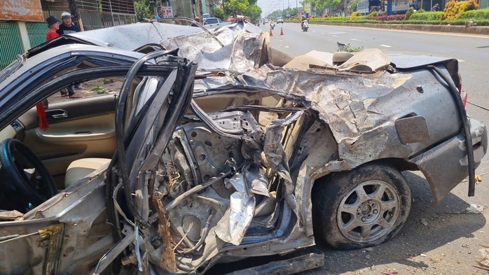 Khởi tố tài xế say xỉn gây tai nạn, 3 người tử vong- Ảnh 1. Khởi tố tài xế say xỉn gây tai nạn, 3 người tử vong- Ảnh 1.