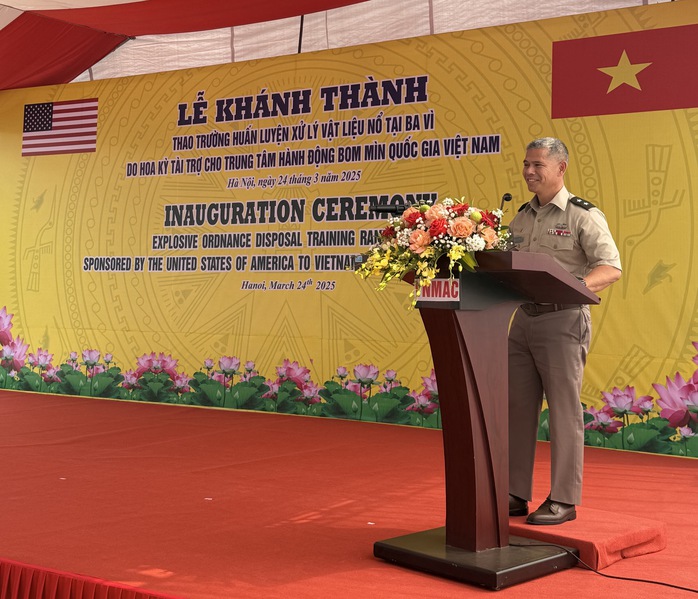 Lục quân Mỹ bàn giao cơ sở huấn luyện rà phá bom mìn cho Bộ Quốc phòng- Ảnh 4. Lục quân Mỹ bàn giao cơ sở huấn luyện rà phá bom mìn cho Bộ Quốc phòng- Ảnh 4.