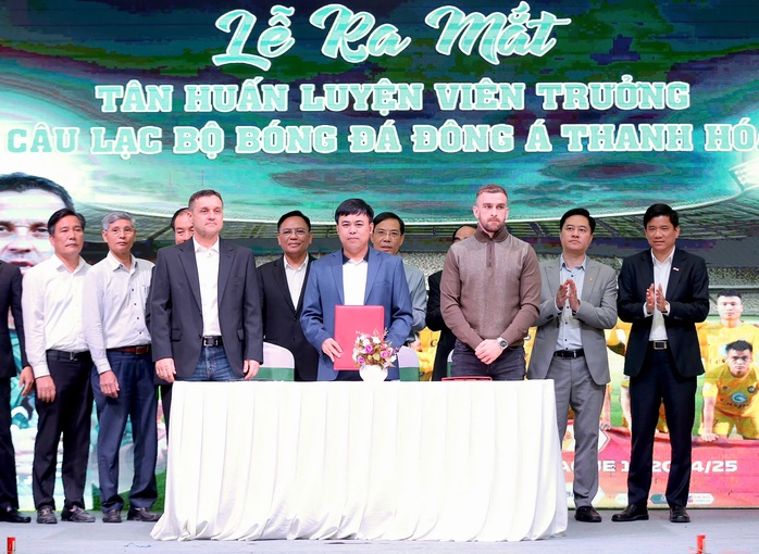 Sau khi chia tay HLV Popov, Đông Á Thanh Hóa bổ nhiệm HLV mới- Ảnh 1. Sau khi chia tay HLV Popov, Đông Á Thanh Hóa bổ nhiệm HLV mới- Ảnh 1.