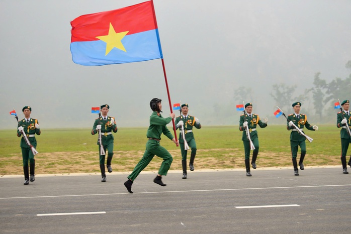 Đại tướng Phan Văn Giang biểu dương nỗ lực của bộ đội hợp luyện diễu binh- Ảnh 2. Đại tướng Phan Văn Giang biểu dương nỗ lực của bộ đội hợp luyện diễu binh- Ảnh 2.