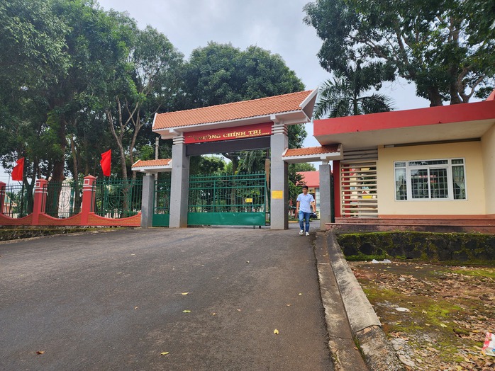 Kỷ luật nhiều lãnh đạo, nguyên lãnh đạo Trường Chính trị Đắk Lắk- Ảnh 1. Kỷ luật nhiều lãnh đạo, nguyên lãnh đạo Trường Chính trị Đắk Lắk- Ảnh 1.