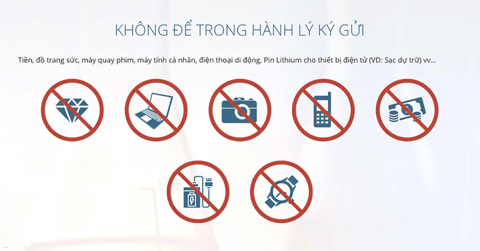 Các hãng bay cảnh báo việc mang pin lithium, sạc dự phòng- Ảnh 1. Các hãng bay cảnh báo việc mang pin lithium, sạc dự phòng- Ảnh 1.