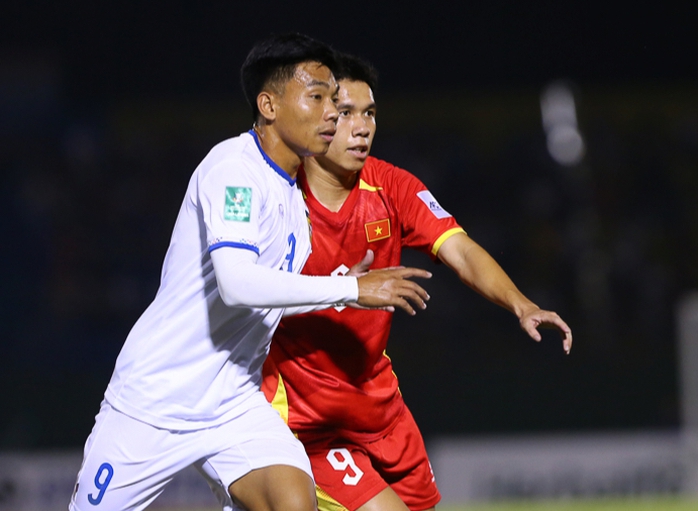 Võ Hoàng Minh Khoa có màn ra mắt được khen ngợi- Ảnh 3. Võ Hoàng Minh Khoa có màn ra mắt được khen ngợi- Ảnh 3.