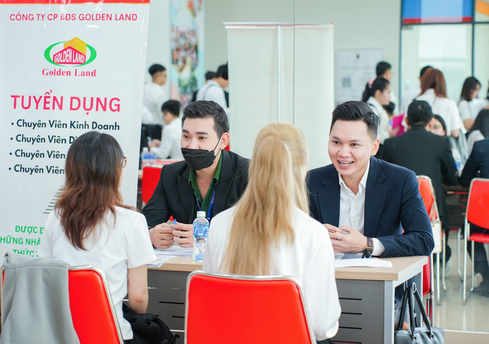 Dự báo "sốc" về nhu cầu tuyển dụng trong quý II- Ảnh 1. Dự báo "sốc" về nhu cầu tuyển dụng trong quý II- Ảnh 1.