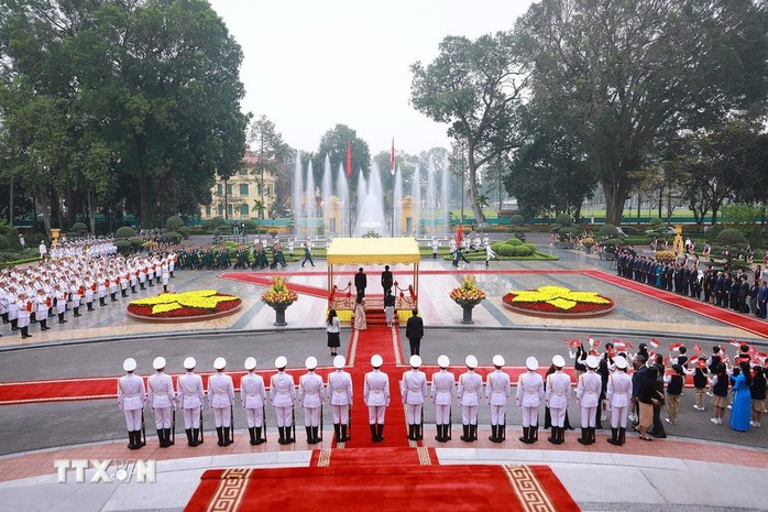 Thủ tướng Phạm Minh Chính chủ trì Lễ đón Thủ tướng Singapore và Phu nhân- Ảnh 7.