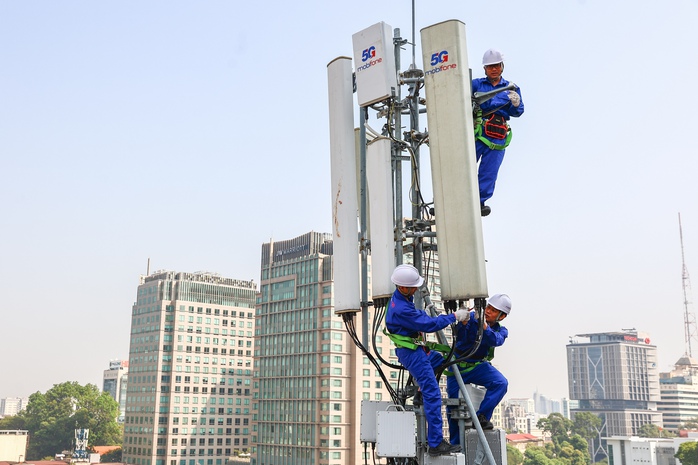 Thêm một nhà mạng thương mại hóa 5G, giá từ 80.000 đồng- Ảnh 1. Thêm một nhà mạng thương mại hóa 5G, giá từ 80.000 đồng- Ảnh 1.