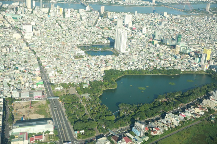 "Chiếc nhẫn hòa bình" trong công viên lớn nhất Đà Nẵng- Ảnh 1. "Chiếc nhẫn hòa bình" trong công viên lớn nhất Đà Nẵng- Ảnh 1.