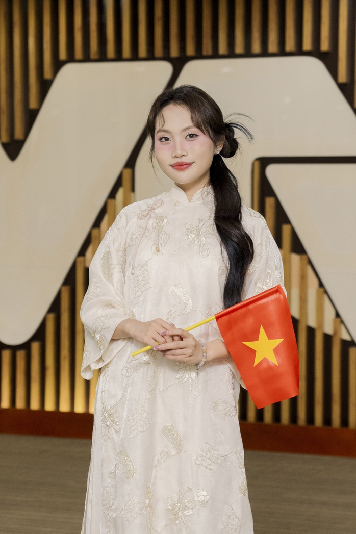 Phương Mỹ Chi được vinh danh- Ảnh 1.