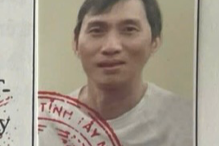 Công an tỉnh Tây Ninh truy tìm 2 đối tượng đang lẩn trốn- Ảnh 2. Công an tỉnh Tây Ninh truy tìm 2 đối tượng đang lẩn trốn- Ảnh 2.