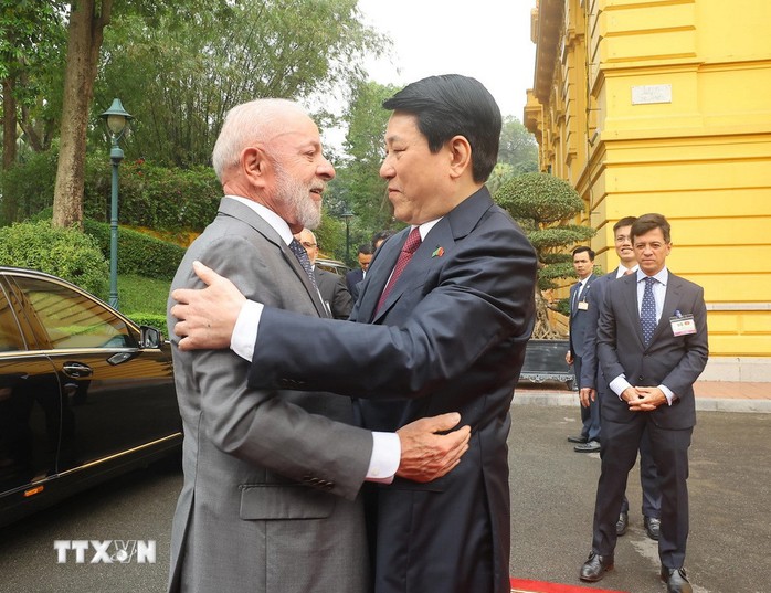 Chủ tịch nước Lương Cường chủ trì lễ đón Tổng thống Brazil- Ảnh 6. Chủ tịch nước Lương Cường chủ trì lễ đón Tổng thống Brazil- Ảnh 6.