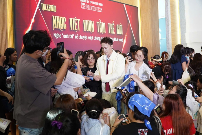 Tự tin nhạc Việt vươn tầm thế giới- Ảnh 7. Tự tin nhạc Việt vươn tầm thế giới- Ảnh 7.