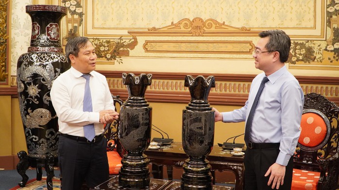 Lãnh đạo Quảng Ninh chúc mừng TP HCM nhân dịp 50 năm Ngày Giải phóng miền Nam, thống nhất đất nước- Ảnh 2. Lãnh đạo Quảng Ninh chúc mừng TP HCM nhân dịp 50 năm Ngày Giải phóng miền Nam, thống nhất đất nước- Ảnh 2.