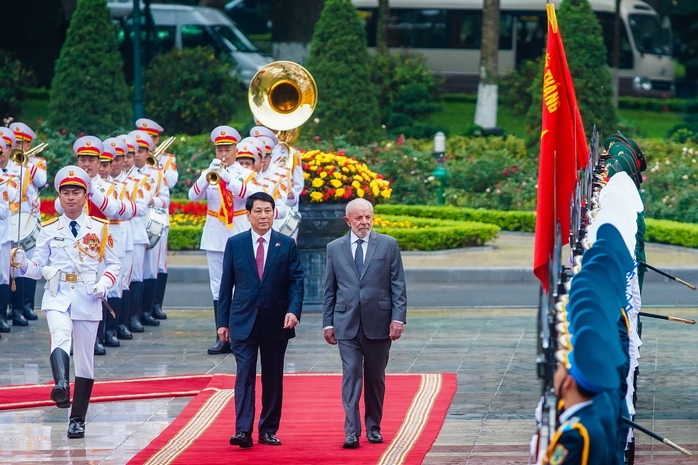 Chủ tịch nước Lương Cường chủ trì lễ đón Tổng thống Brazil- Ảnh 1. Chủ tịch nước Lương Cường chủ trì lễ đón Tổng thống Brazil- Ảnh 1.
