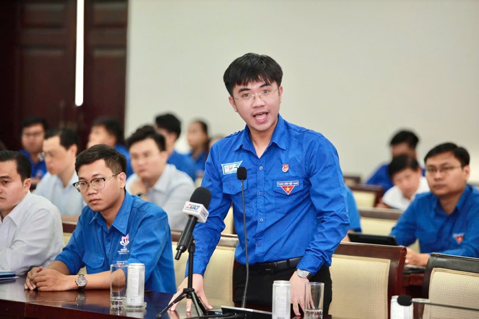 Chủ tịch UBND TP HCM: Xây quỹ nhà giá rẻ để giữ chân người tài- Ảnh 2.