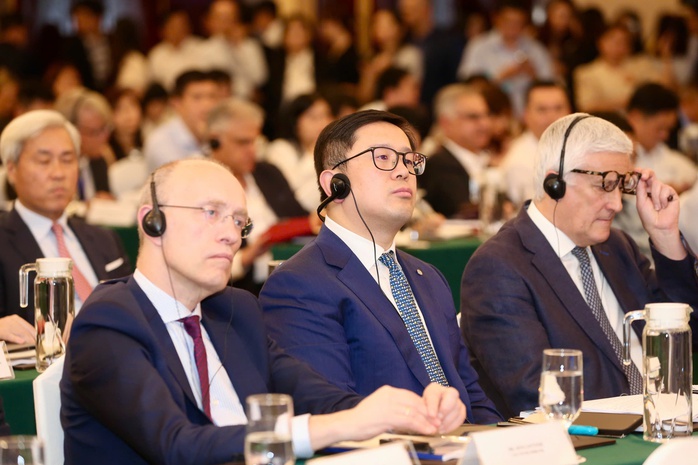 Lãnh đạo Bộ Tài chính và UBND TP HCM nói gì về xây dựng trung tâm tài chính?- Ảnh 2. Lãnh đạo Bộ Tài chính và UBND TP HCM nói gì về xây dựng trung tâm tài chính?- Ảnh 2.