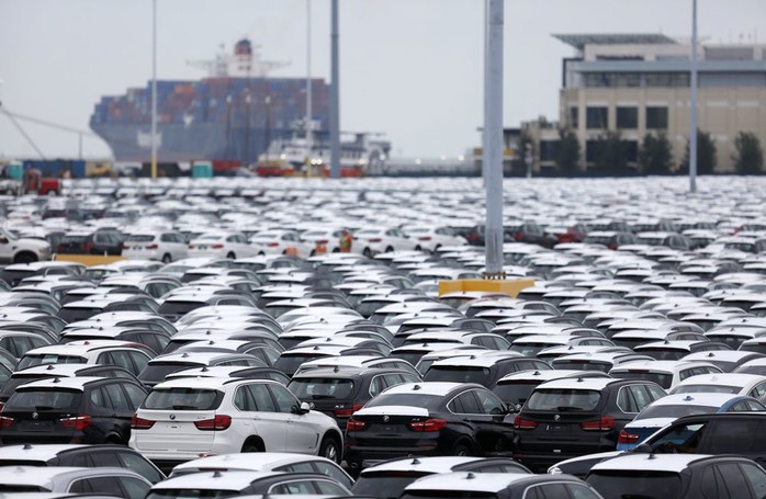 Xe hơi tại cảng Charleston ở bang Nam Carolina - Mỹ. Ảnh: BLOOMBERG NEWS Xe hơi tại cảng Charleston ở bang Nam Carolina - Mỹ. Ảnh: BLOOMBERG NEWS