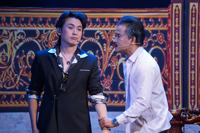 Nhã Thy vừa diễn, vừa dựng vở "Nước mắt thâm tình" tạo nhiều cảm xúc- Ảnh 5. Nhã Thy vừa diễn, vừa dựng vở "Nước mắt thâm tình" tạo nhiều cảm xúc- Ảnh 5.
