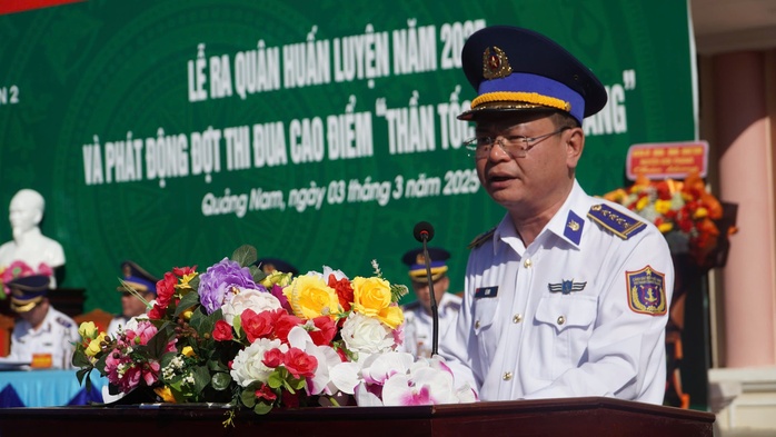Bộ Tư lệnh Vùng Cảnh sát biển 2 ra quân huấn luyện năm 2025- Ảnh 4. Bộ Tư lệnh Vùng Cảnh sát biển 2 ra quân huấn luyện năm 2025- Ảnh 4.