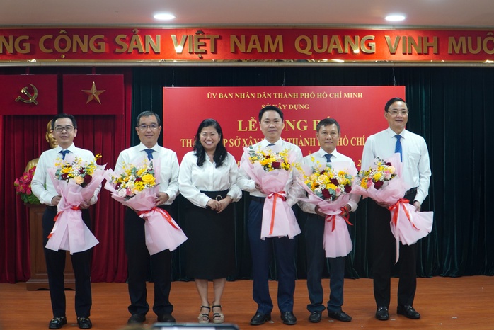 TP HCM: Thành lập Sở Xây dựng, 188 người nộp đơn xin nghỉ hưu- Ảnh 1. TP HCM: Thành lập Sở Xây dựng, 188 người nộp đơn xin nghỉ hưu- Ảnh 1.
