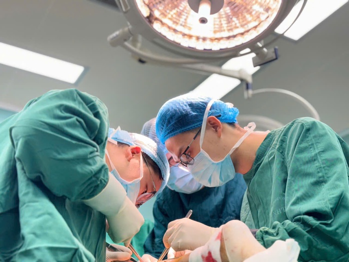 Bị chó cắn 1 năm, vết thương vẫn không liền- Ảnh 1. Bị chó cắn 1 năm, vết thương vẫn không liền- Ảnh 1.