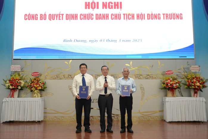 Ông Lê Tuấn Anh làm Chủ tịch Hội đồng Trường Đại học Thủ Dầu Một- Ảnh 1. Ông Lê Tuấn Anh làm Chủ tịch Hội đồng Trường Đại học Thủ Dầu Một- Ảnh 1.
