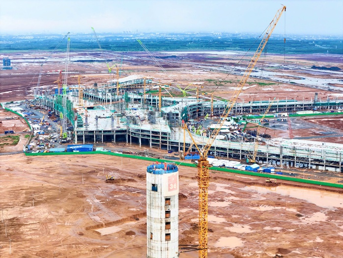 Cận cảnh thi công tháp không lưu sân bay cao nhất Việt Nam với hơn 123 m- Ảnh 9. Cận cảnh thi công tháp không lưu sân bay cao nhất Việt Nam với hơn 123 m- Ảnh 9.