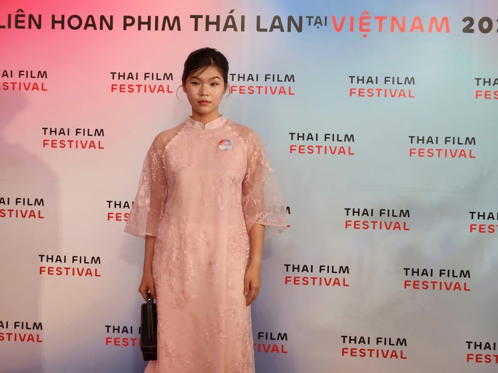 NSƯT Kim Tuyến và dàn sao Việt khuấy động thảm đỏ LHP Thái- Ảnh 9. NSƯT Kim Tuyến và dàn sao Việt khuấy động thảm đỏ LHP Thái- Ảnh 9.
