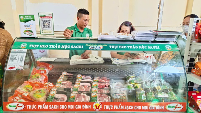 Giá heo hơi giảm sốc, doanh nghiệp ngỡ ngàng- Ảnh 2. Giá heo hơi giảm sốc, doanh nghiệp ngỡ ngàng- Ảnh 2.