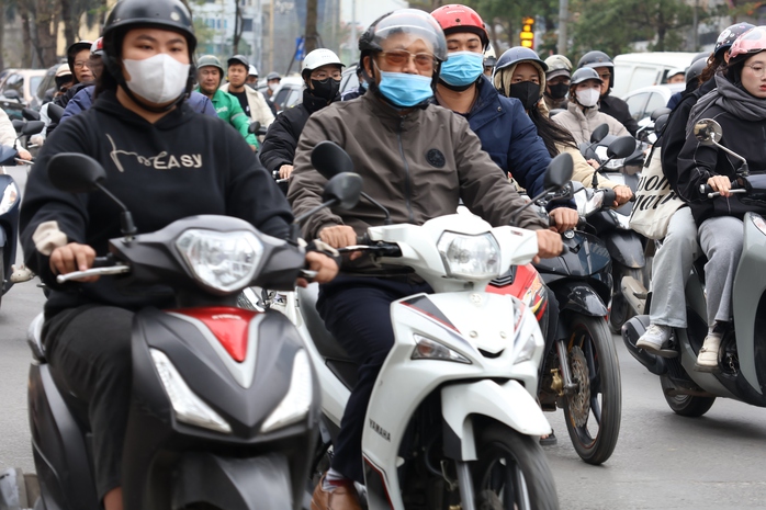 Thời tiết miền Bắc và miền Trung còn rét đậm, rét hại trong tháng 4- Ảnh 1. Thời tiết miền Bắc và miền Trung còn rét đậm, rét hại trong tháng 4- Ảnh 1.