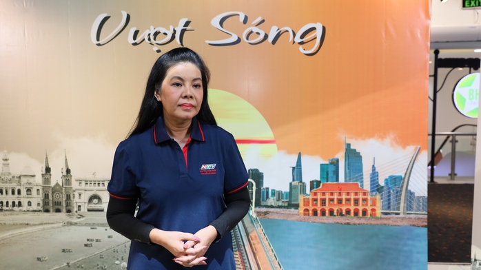 "Vượt sóng": Chuyện về thành phố 50 mùa hoa- Ảnh 7. "Vượt sóng": Chuyện về thành phố 50 mùa hoa- Ảnh 7.