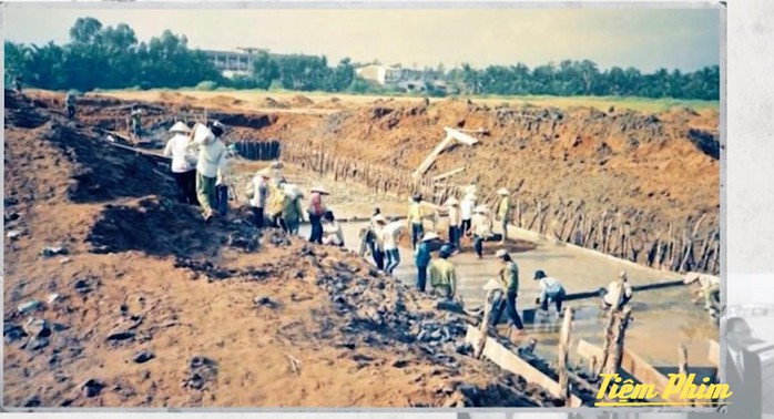 "Vượt sóng": Chuyện về thành phố 50 mùa hoa- Ảnh 4. "Vượt sóng": Chuyện về thành phố 50 mùa hoa- Ảnh 4.
