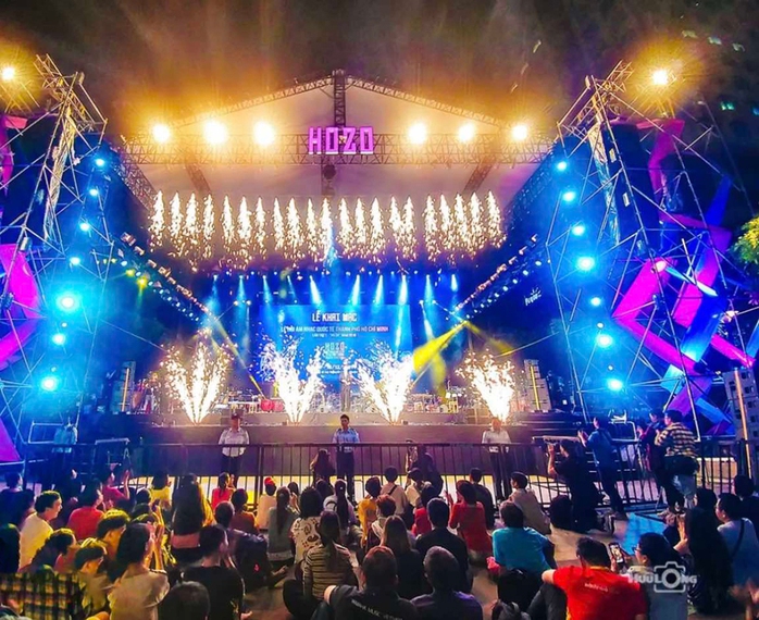 “Lễ hội Âm nhạc quốc tế HOZO” đã tạo dấu ấn đậm nét trong lòng công chúng quốc tế mỗi khi đến TP HCM. Ảnh: SỞ VĂN HÓA - THỂ THAO TP HCM “Lễ hội Âm nhạc quốc tế HOZO” đã tạo dấu ấn đậm nét trong lòng công chúng quốc tế mỗi khi đến TP HCM. Ảnh: SỞ VĂN HÓA - THỂ THAO TP HCM