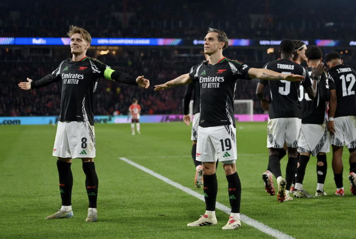 Thắng "hủy diệt" PSV 7-1, Arsenal mơ vé sớm tứ kết Champions League- Ảnh 5. Thắng "hủy diệt" PSV 7-1, Arsenal mơ vé sớm tứ kết Champions League- Ảnh 5.
