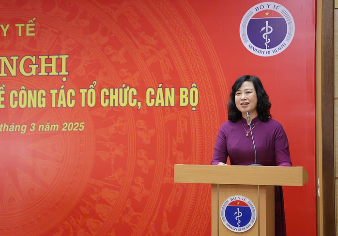 Bộ Y tế bổ nhiệm, tiếp nhận, điều động nhiều lãnh đạo đơn vị- Ảnh 3. Bộ Y tế bổ nhiệm, tiếp nhận, điều động nhiều lãnh đạo đơn vị- Ảnh 3.