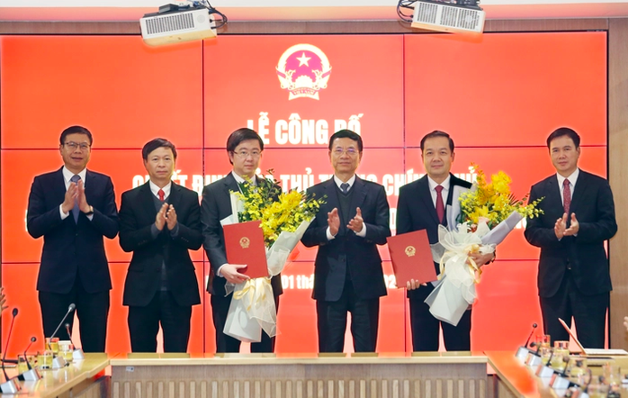 Bộ trưởng Nguyễn Mạnh Hùng trực tiếp theo dõi ngành khoa học và công nghệ ở Hà Nội và TP HCM- Ảnh 1. Bộ trưởng Nguyễn Mạnh Hùng trực tiếp theo dõi ngành khoa học và công nghệ ở Hà Nội và TP HCM- Ảnh 1.