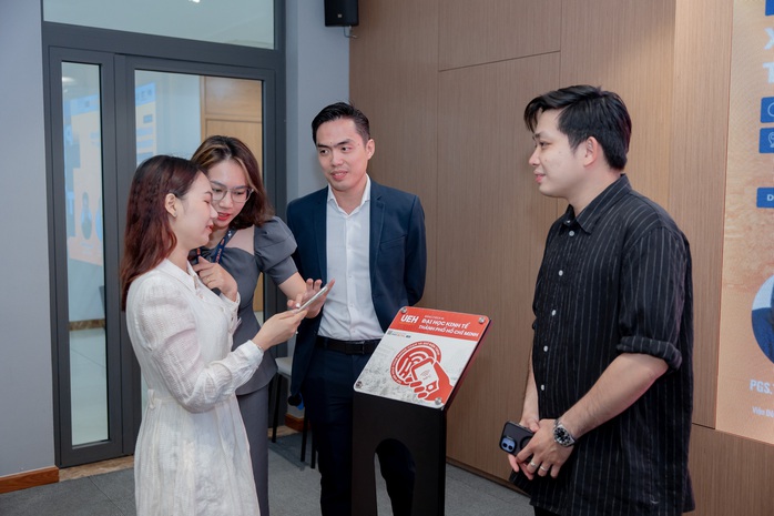 Kinh tế đêm không chỉ có chợ đêm!- Ảnh 3. Kinh tế đêm không chỉ có chợ đêm!- Ảnh 3.