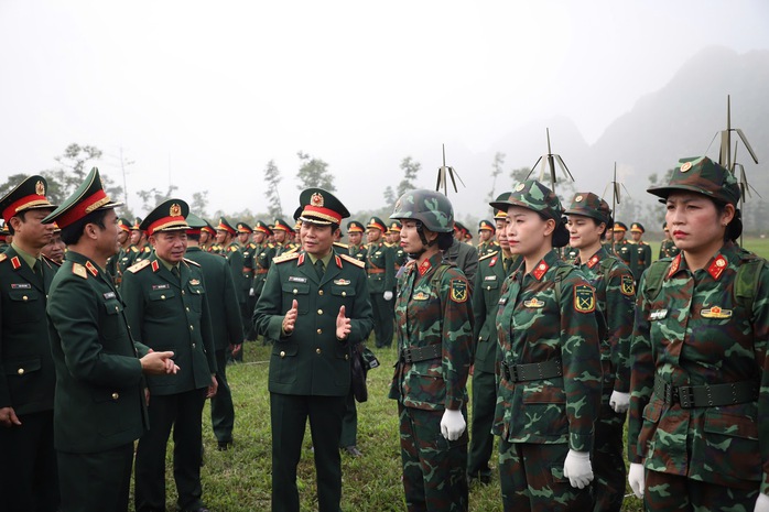 VIDEO: Hợp luyện diễu binh kỷ niệm 50 năm Ngày giải phóng miền Nam, thống nhất đất nước- Ảnh 19. VIDEO: Hợp luyện diễu binh kỷ niệm 50 năm Ngày giải phóng miền Nam, thống nhất đất nước- Ảnh 19.